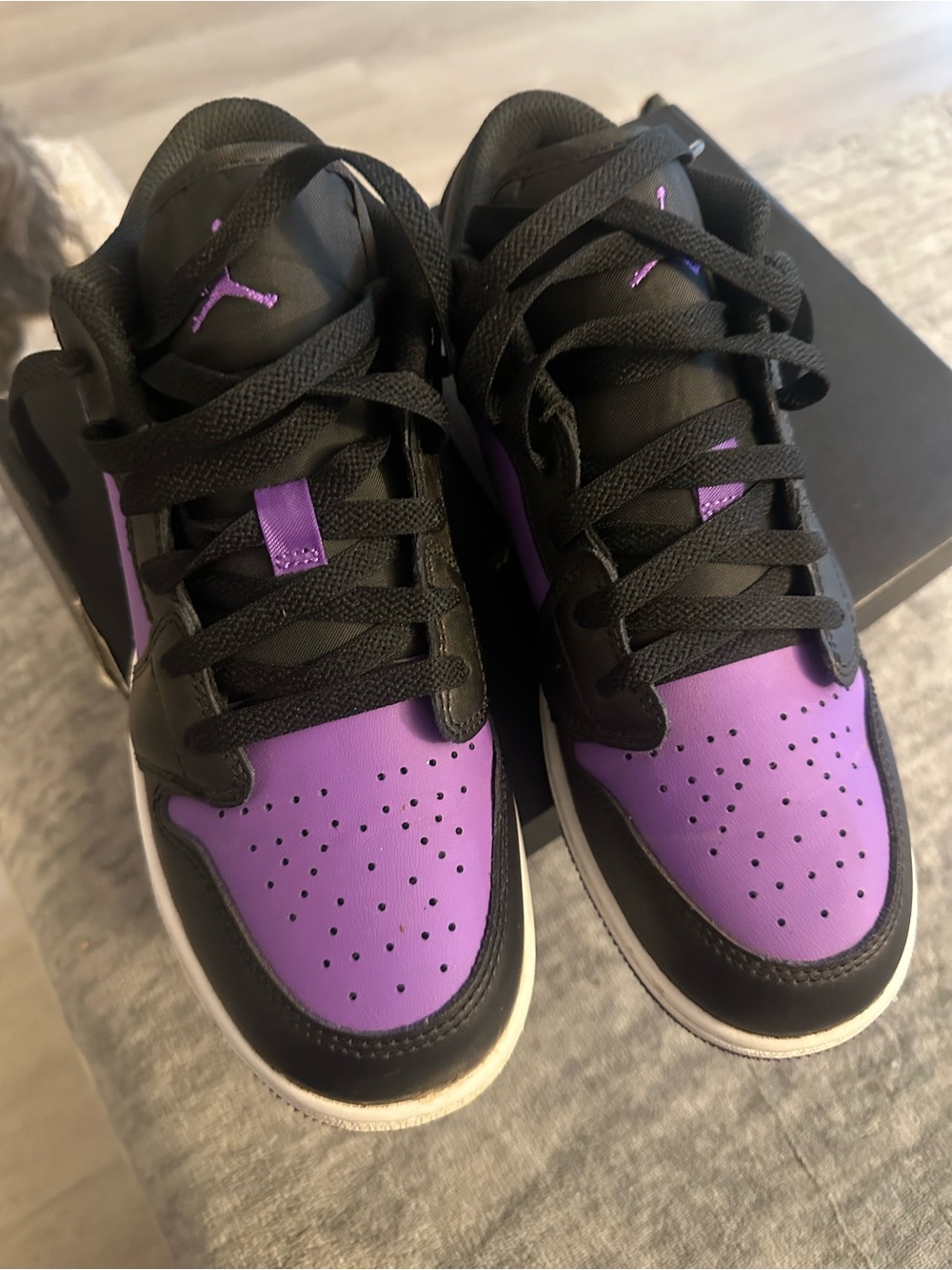 Youth Purple and Black High-Top Sneakers - Picture 2 of 10